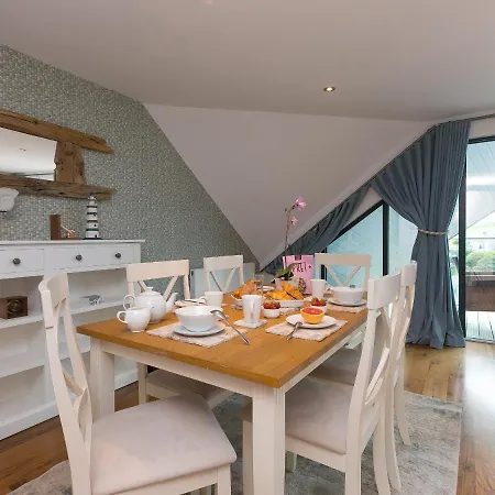 Porthminster Penthouse Apartment *
